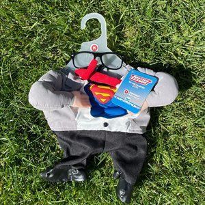 Dog Superman Halloween Costume Size M NWT